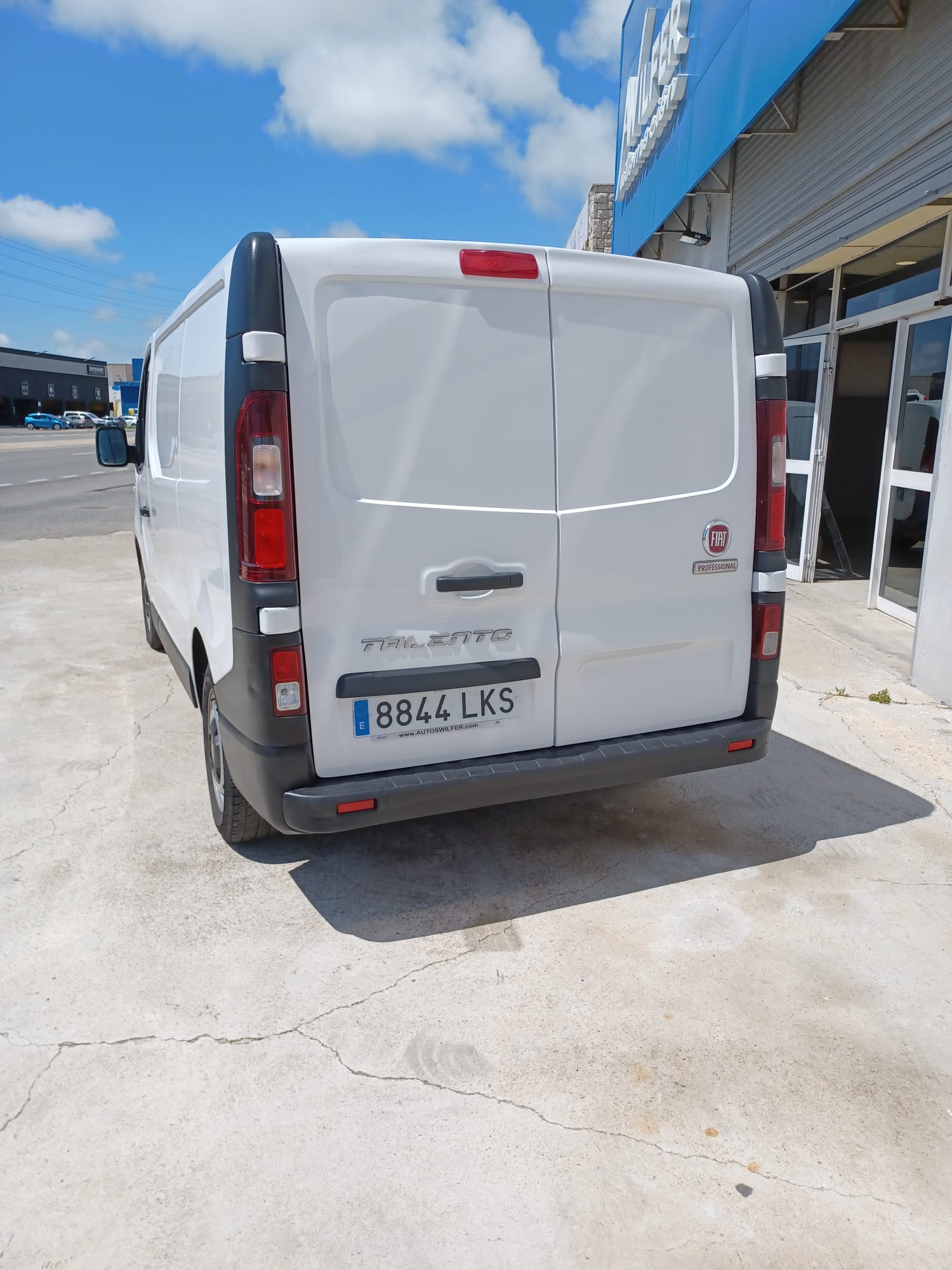 Foto del FIAT Talento Fg. Sem. 2.0 Mjt S&S Corto 1,2 88kW