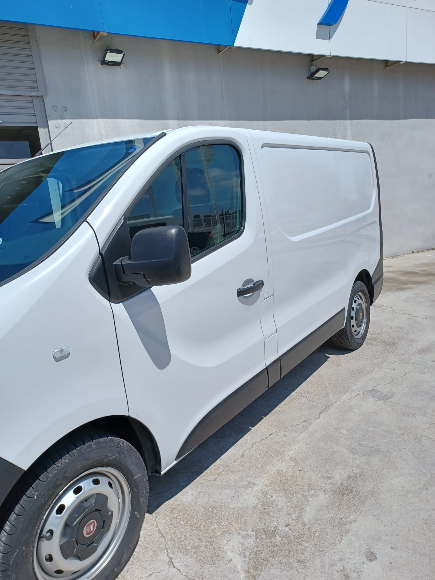 Foto del FIAT Talento Fg. Sem. 2.0 Mjt S&S Corto 1,2 88kW