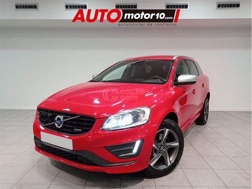 Foto del VOLVO XC60 D4 Momentum Aut. 181