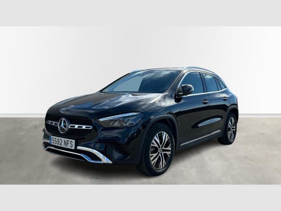 MERCEDES Clase GLA (GLA 200 D 4MATIC) en Madrid