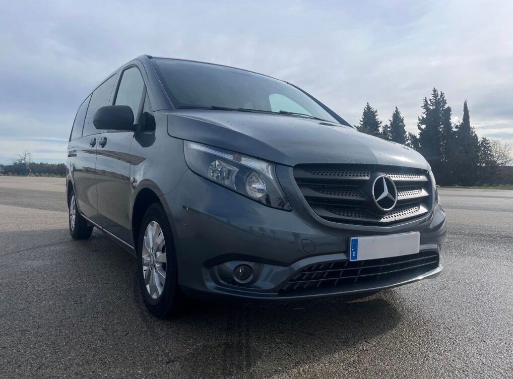 Foto del MERCEDES Vito Tourer 111 CDI Select Larga