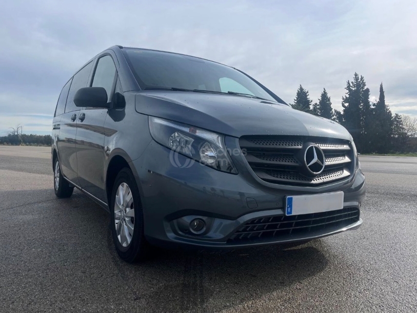 Foto del MERCEDES Vito Tourer 111 CDI Select Larga