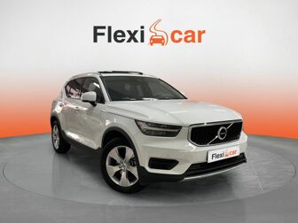 Imagen de VOLVO XC40 T2 Momentum Pro Aut.