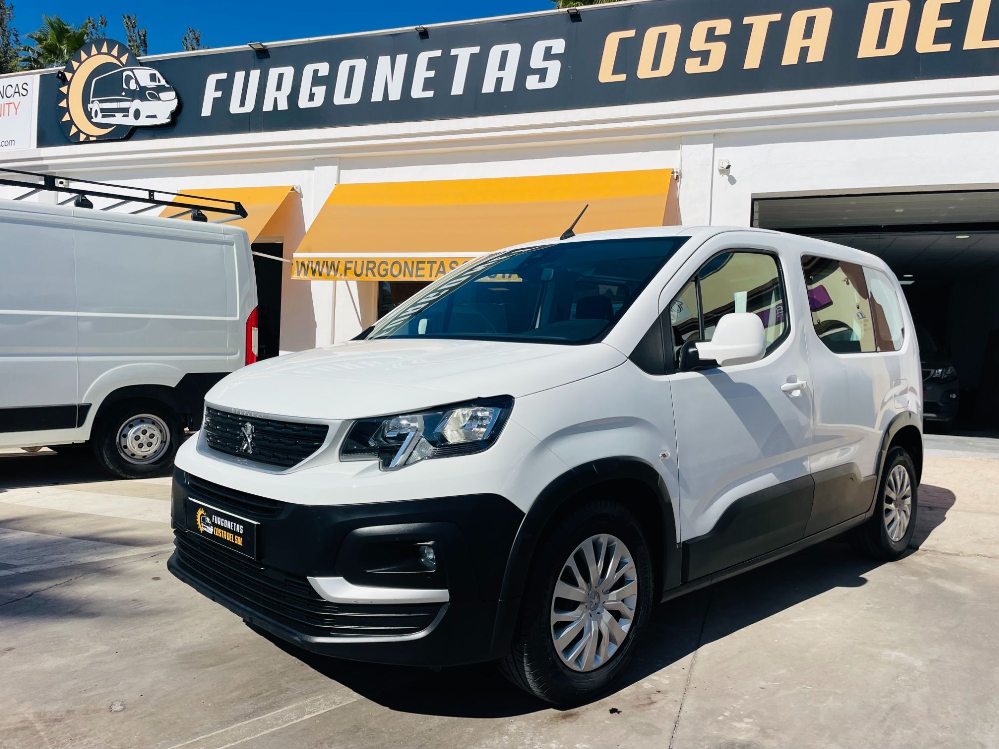 PEUGEOT Rifter (1.5BlueHDi S&S Standard Active 100) en Málaga
