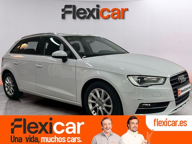 AUDI A3 (Sportback 1.6 TDI 110cv clean d Ambiente) en Cáceres