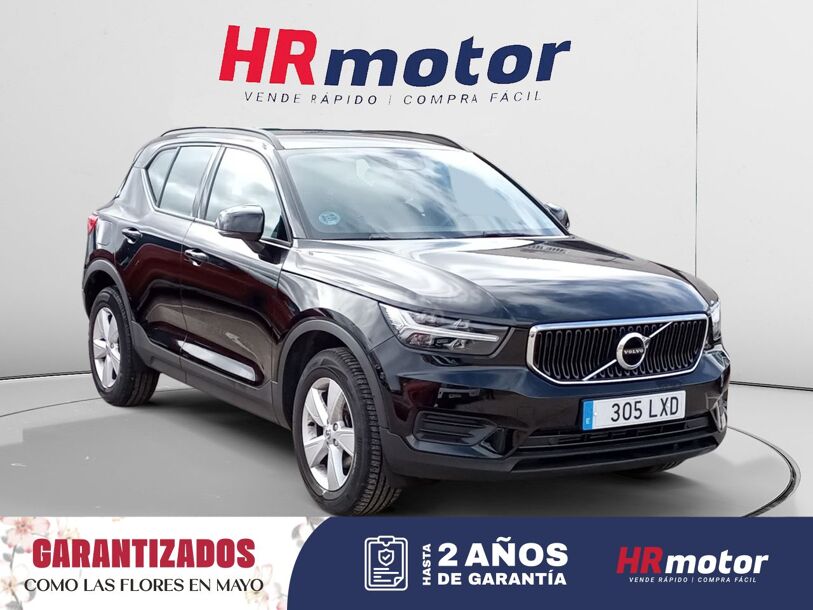 Foto del VOLVO XC40 T2 Momentum Core Aut.