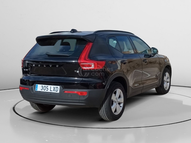 Foto del VOLVO XC40 T2 Momentum Core Aut.
