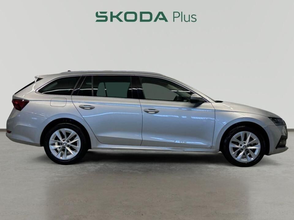 Foto del SKODA Octavia 2.0TDI Style DSG 110kW