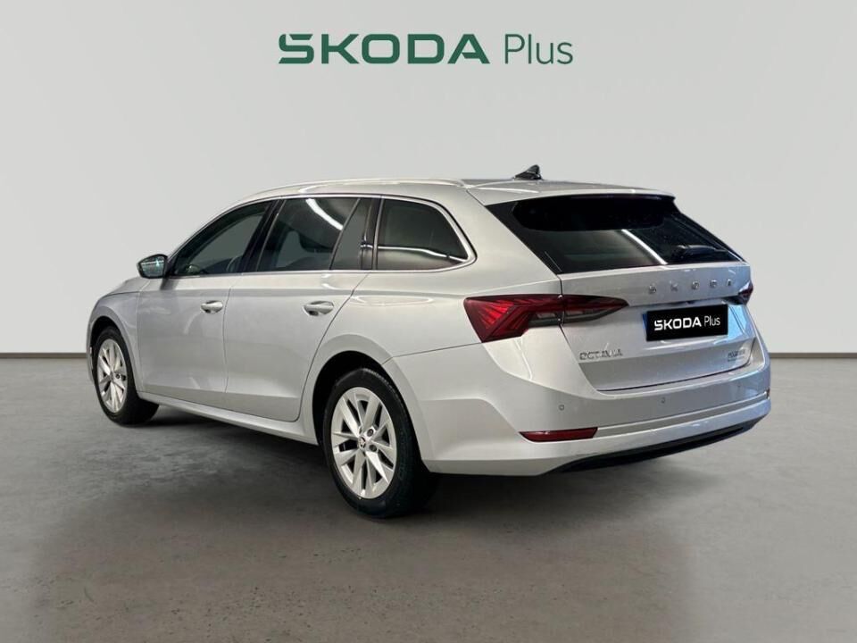 Foto del SKODA Octavia 2.0TDI Style DSG 110kW