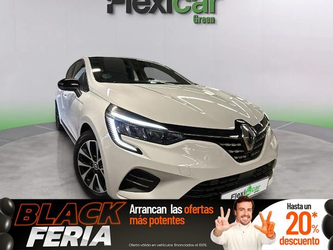 RENAULT Clio (Techno E-Tech Híbrido 104 kW (140CV)) en Madrid