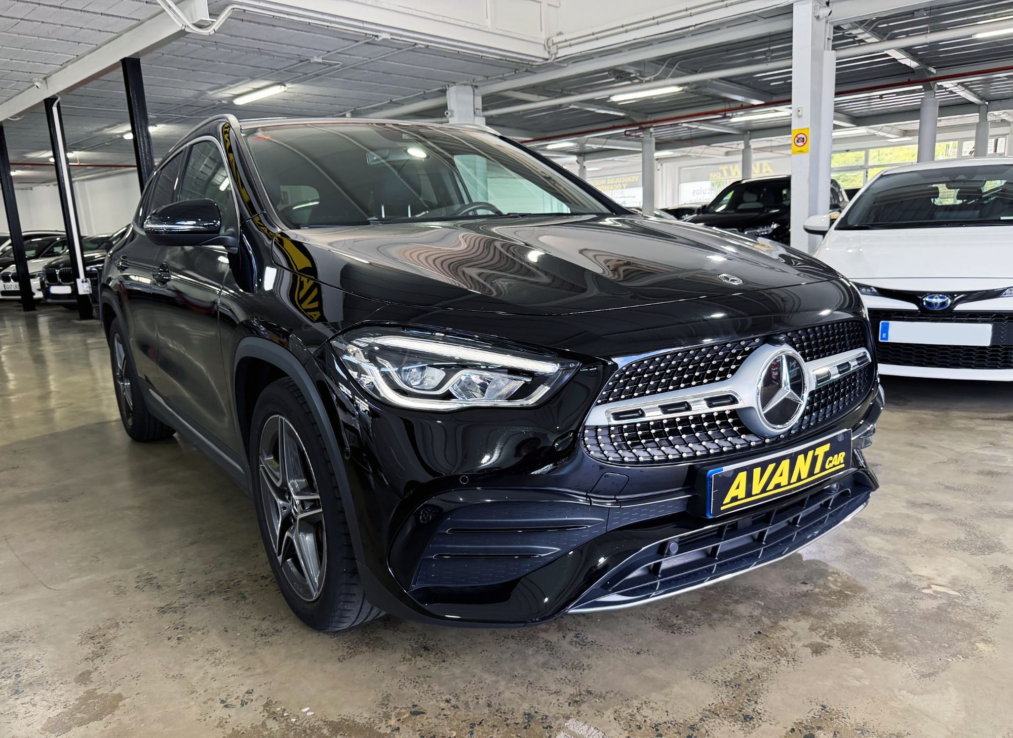 Foto del MERCEDES Clase GLA GLA 180 7G-DCT