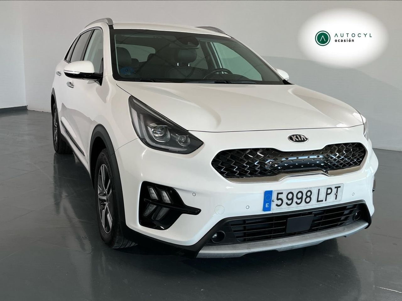 KIA Niro ((G5W5K6A1TEV2KK393) NIRO F/L 1.6 PHEV) en Valladolid