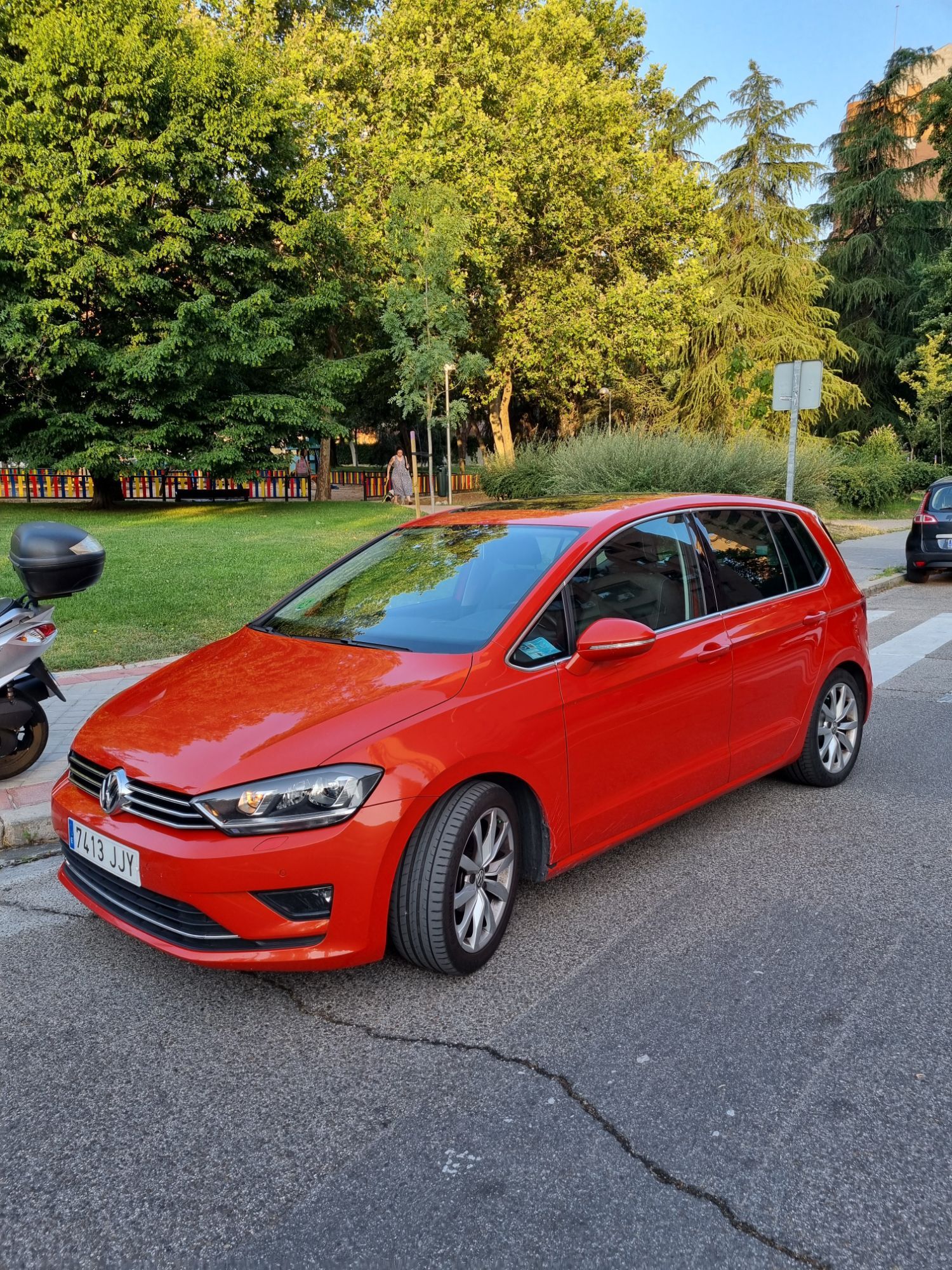 Foto del VOLKSWAGEN Golf Sportsvan 2.0TDI CR Advance 110kW