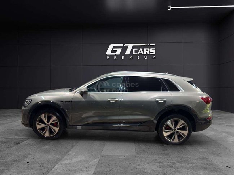 Foto del AUDI Q8 55 TFSI Black line quattro tiptronic