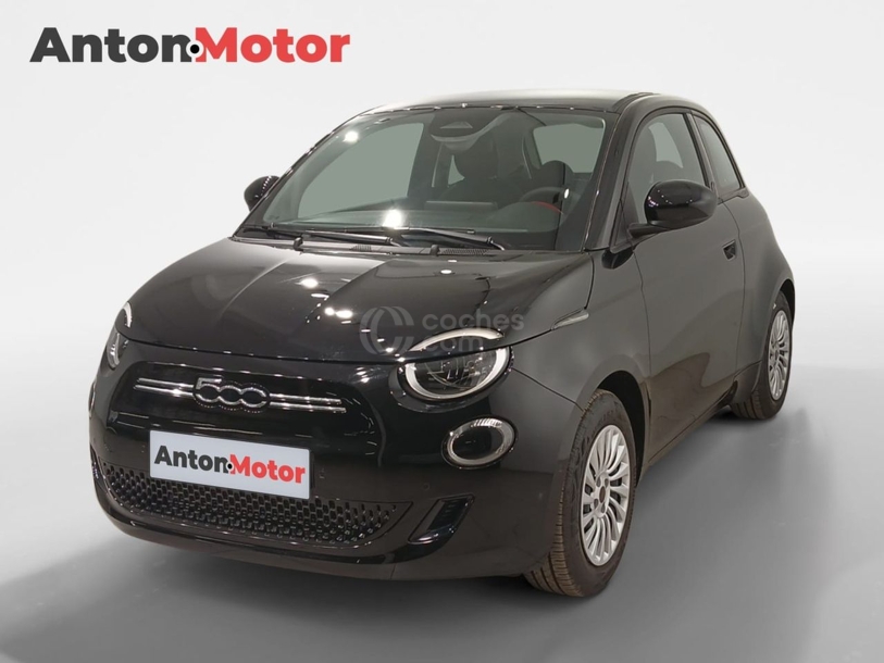 Foto del FIAT 500 e 87Kw Red