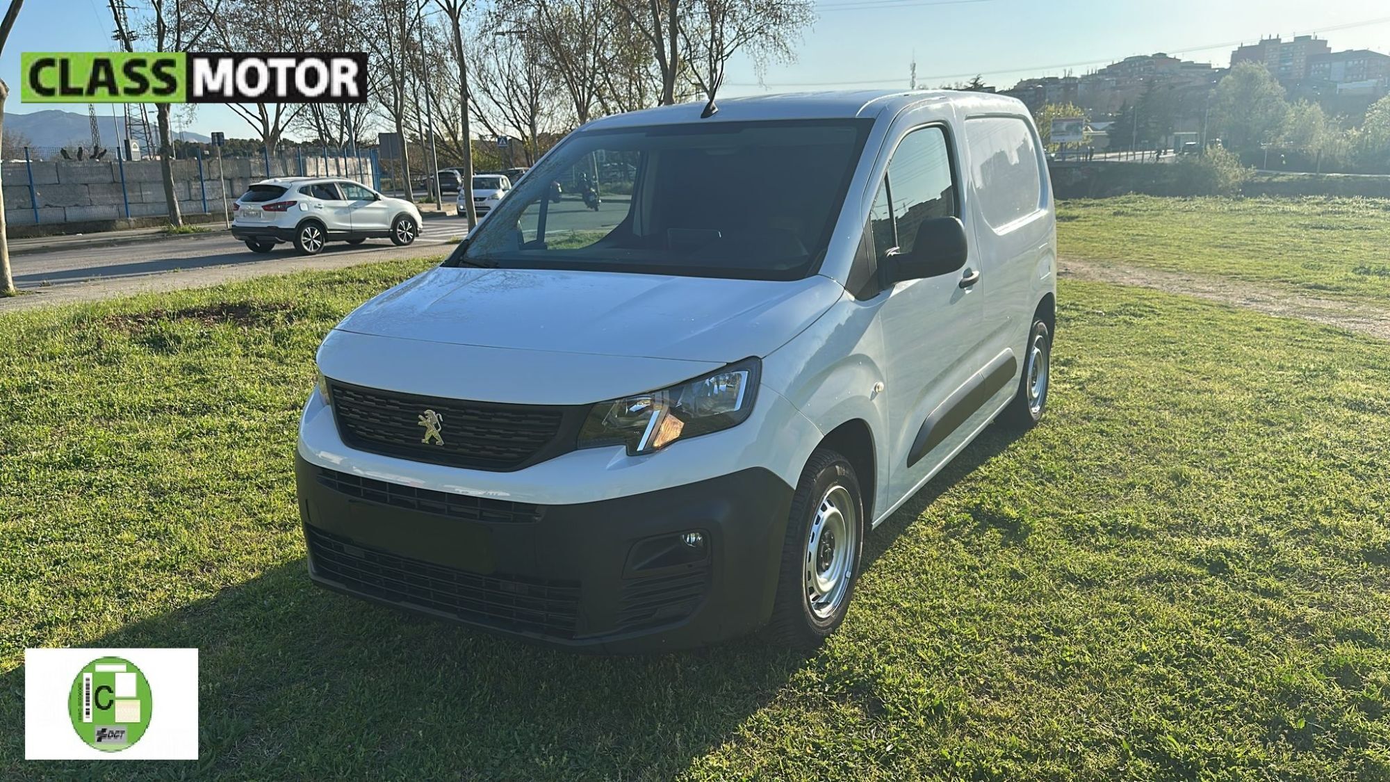 Foto del PEUGEOT Partner 1.5BlueHDI Premium Standard 1000kg 100