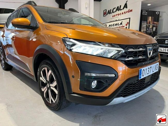 DACIA Sandero (Stepway Essential TCe 67kW 90V) en Sevilla
