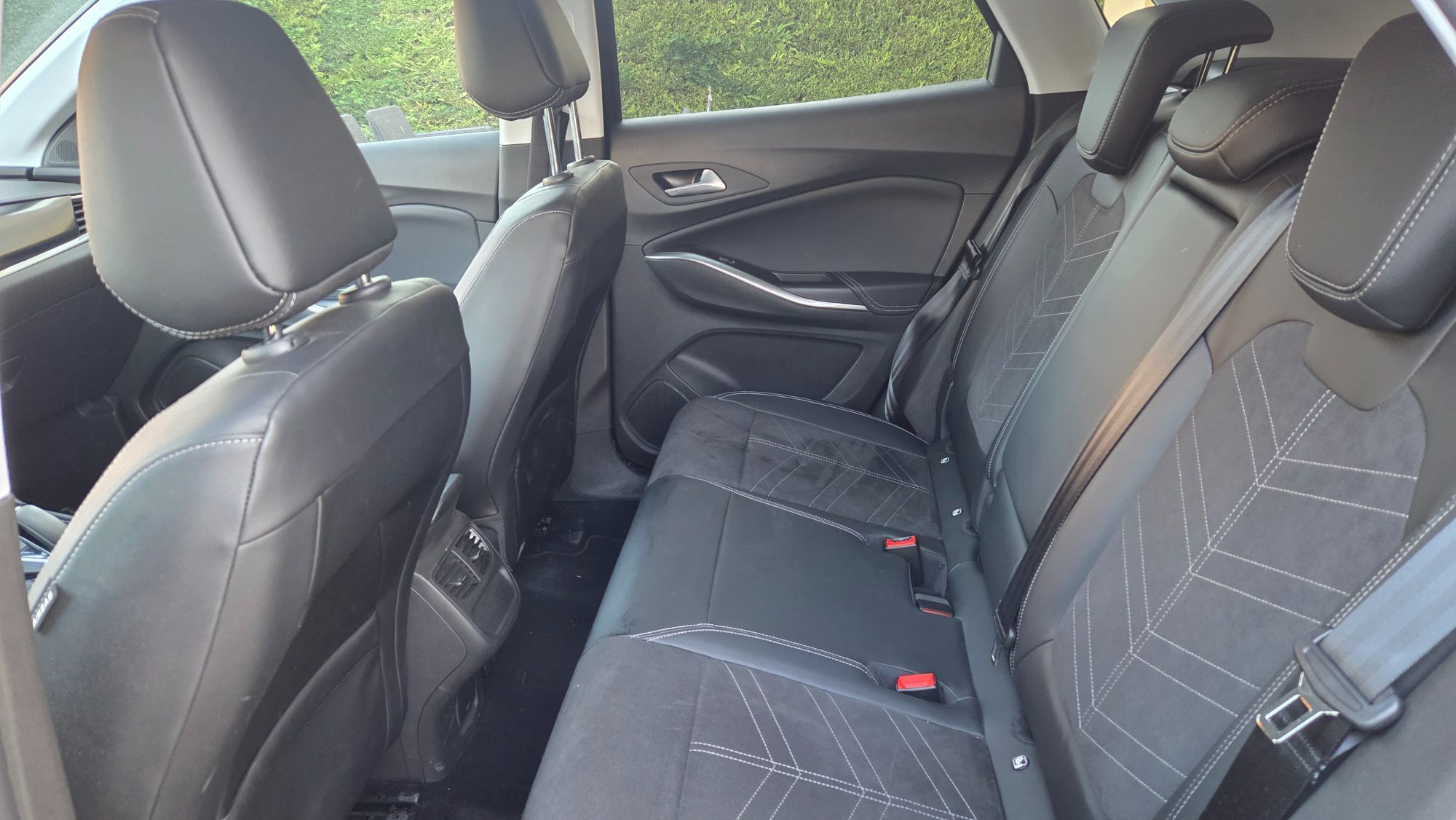 Foto del OPEL Grandland PHEV 1.6 Turbo Ultimate Aut. 4x2 225