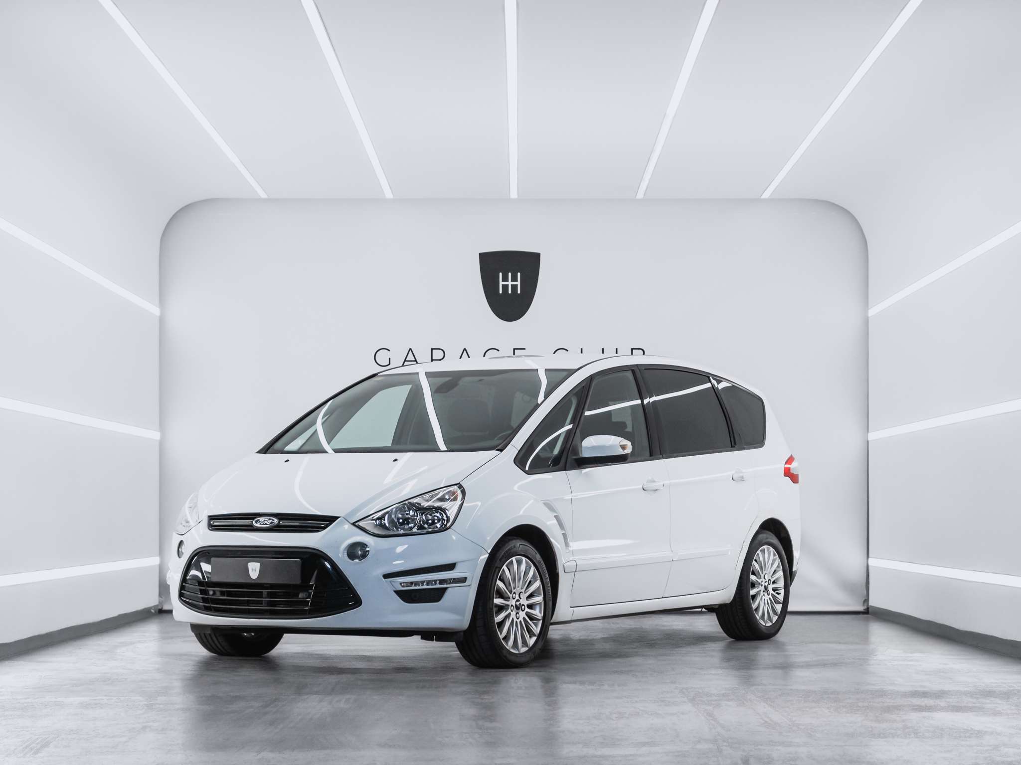FORD S-Max (S-Max 2.0 TDCi 140 Trend) en Barcelona