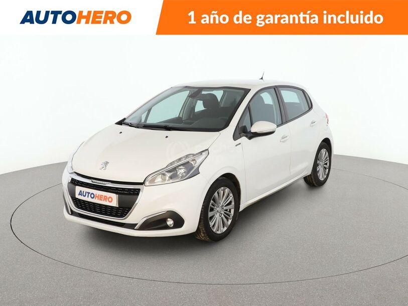 Foto del PEUGEOT 208 1.2 PureTech S&S Signature 110