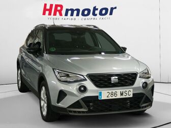 Imagen de SEAT Arona 1.5 TSI S&S FR DSG7 XM 150