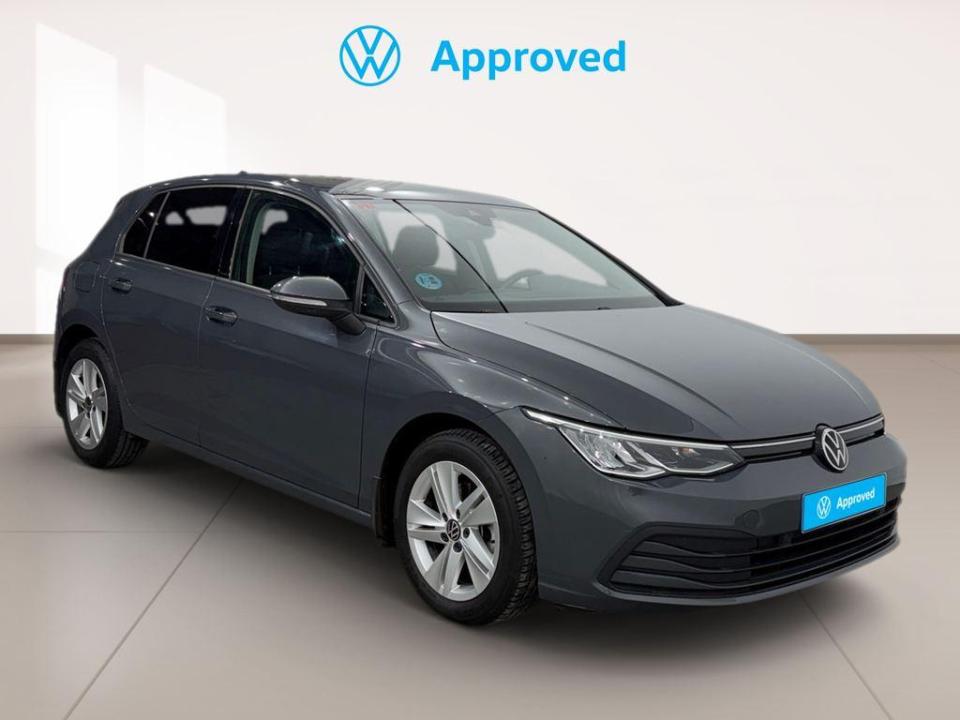 VOLKSWAGEN Golf (Life 2.0 TDI 85 kW (115 CV)) en Cádiz