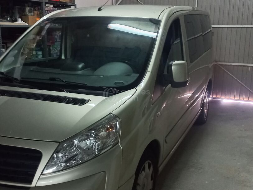 Foto del FIAT Scudo Combi 10 Standard C 2.0Mjt 5-9