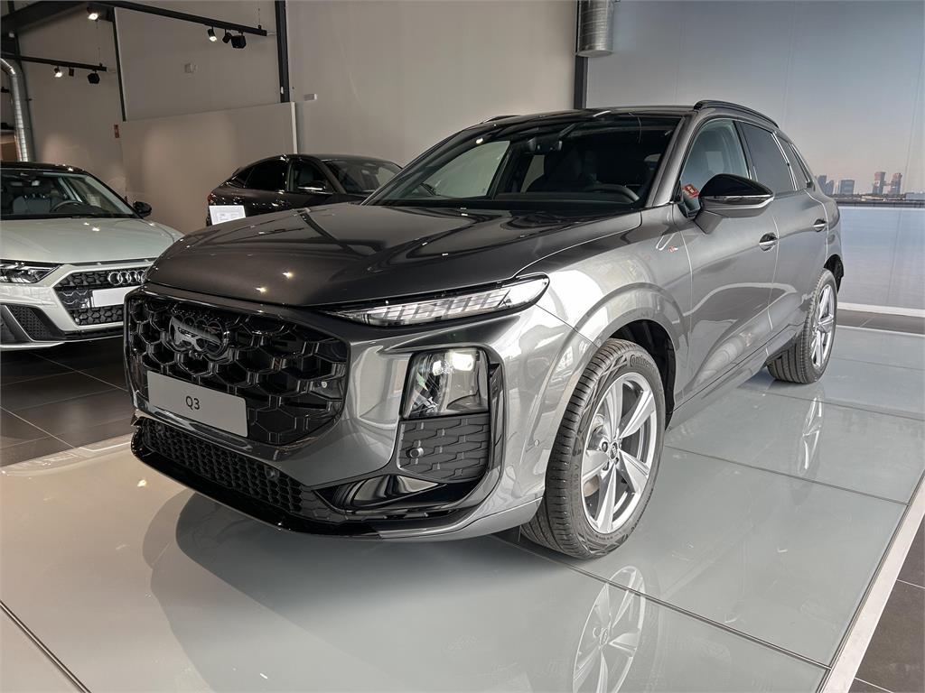 AUDI Q3 (S line TDI 110 kW S tronic) en Barcelona