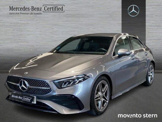 MERCEDES Clase A (180 100 kW (136 CV)) en Barcelona