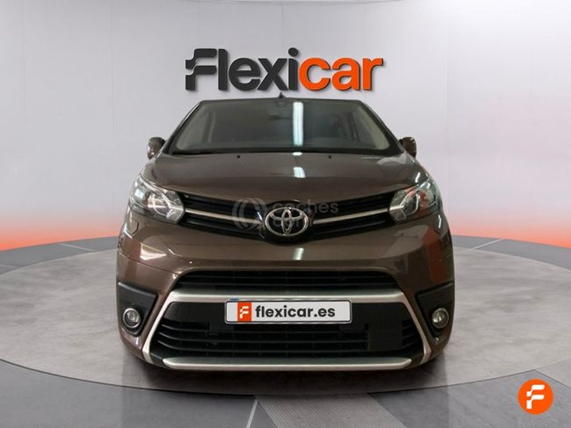 Foto del TOYOTA Proace Verso Proace Family L2 2.0D 8pl. Advance 145