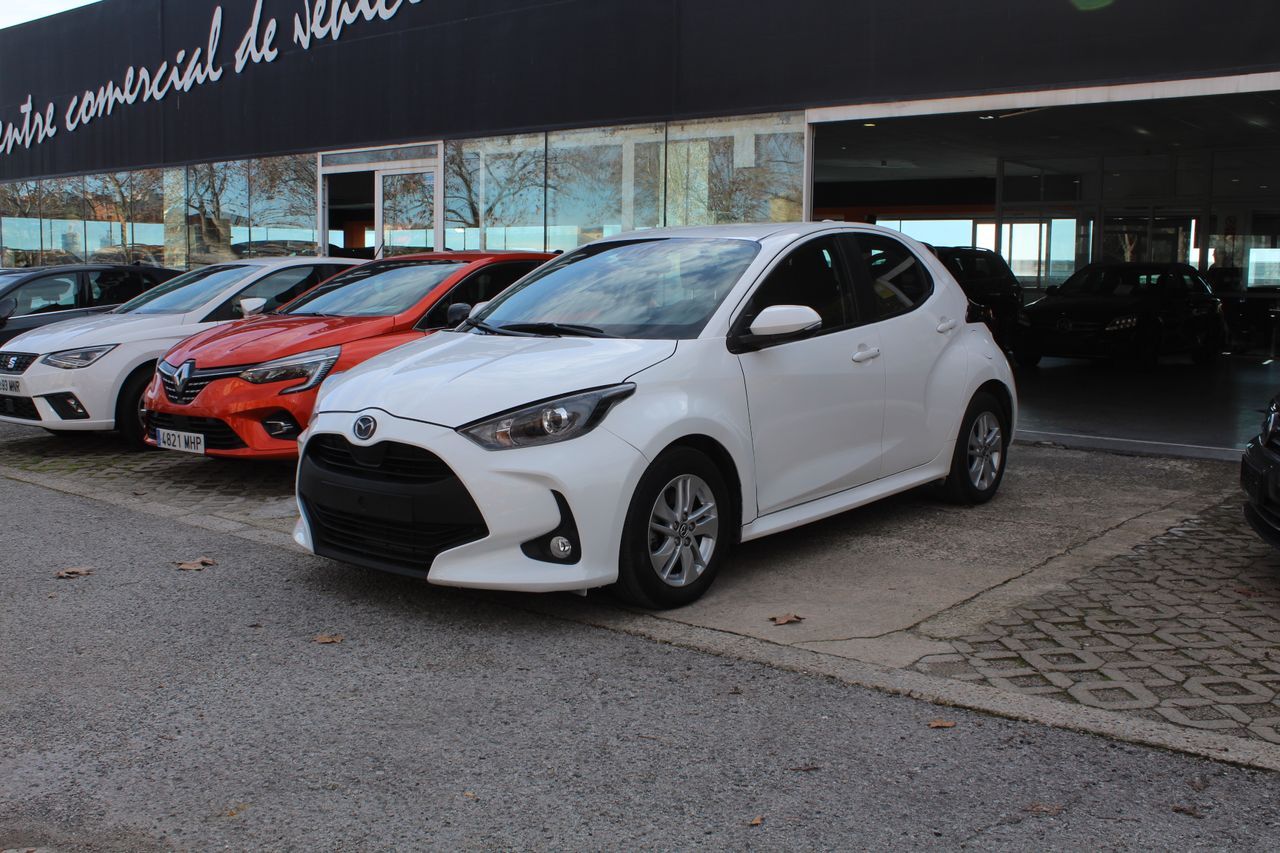 MAZDA Mazda2 (e-SKYACTIV G 66kW Center-Line Convenienc) en Madrid