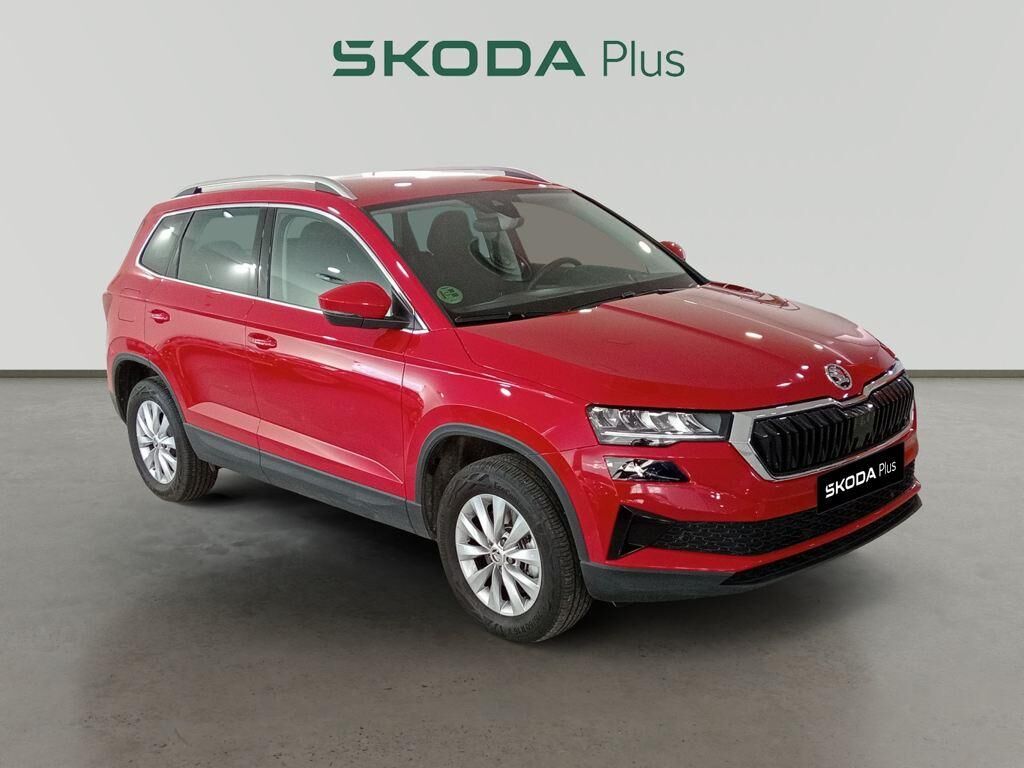 SKODA Karoq (1.5 TSI ACT Selection DSG 110 kW (150 CV)) en Madrid