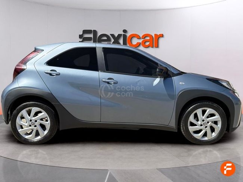 Foto del TOYOTA Aygo 70 x-play