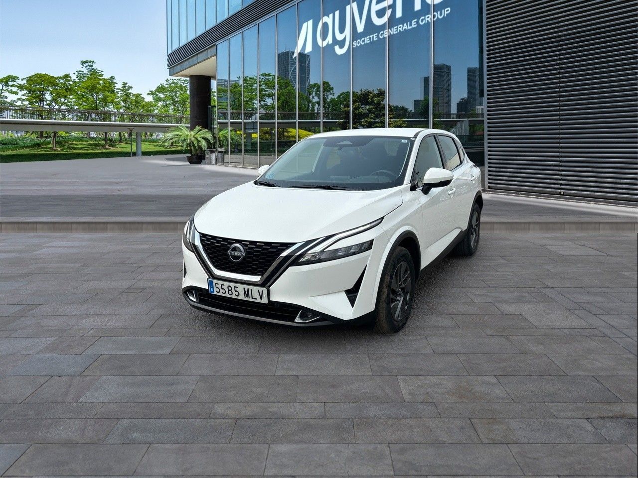 NISSAN Qashqai (DIG-T 140 mHEV Acenta 4x2 103 kW (140 CV)) en Madrid