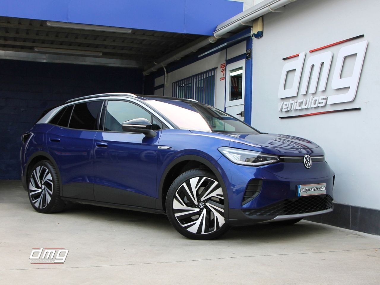 VOLKSWAGEN ID5 (Pro Performance Max 150kW 204CV Auto) en Barcelona