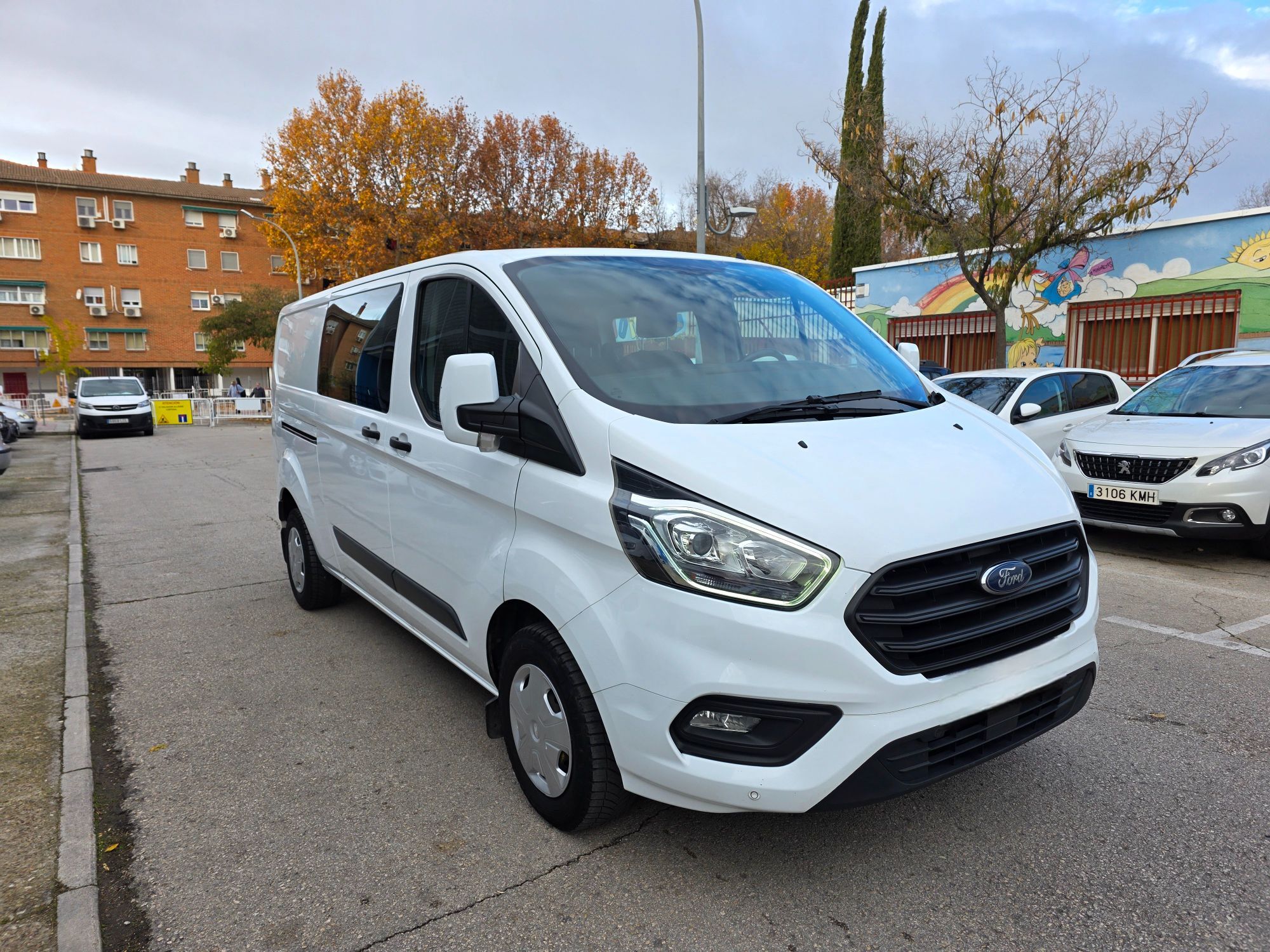 Foto del FORD Transit Custom FT 340 L2 Mixto Trend M1 EcoBlue Aut. 130