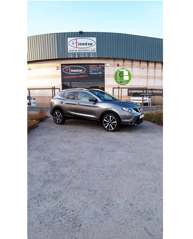 NISSAN Qashqai (1.2I 116CV 5P TEKNA *AUTOMÁTICO*) en Girona