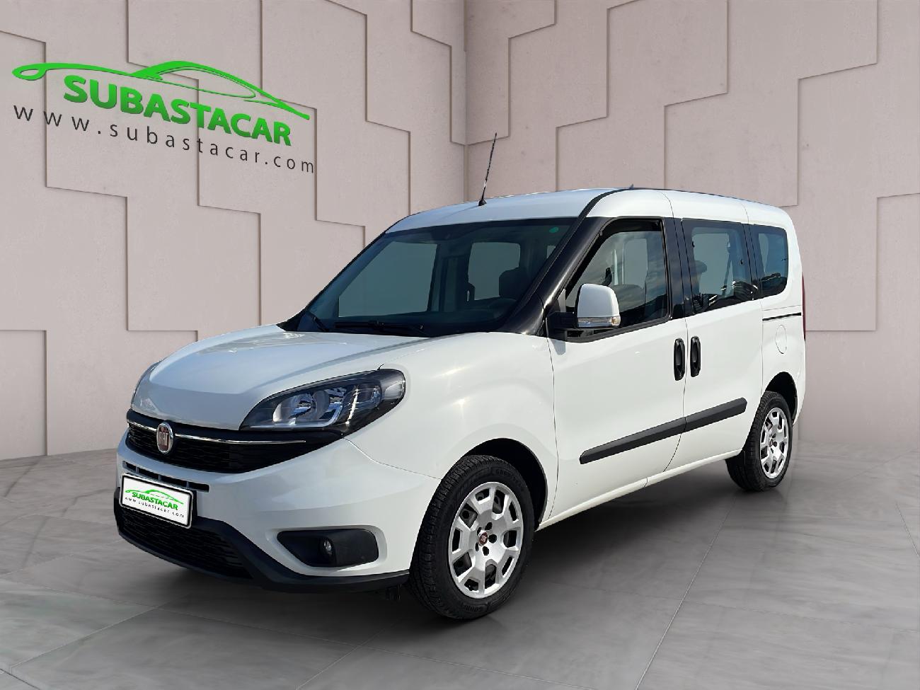 FIAT Dobló (Doblo Combi N1 SX 1.3 Mjet 70kW (95CV)) en Madrid