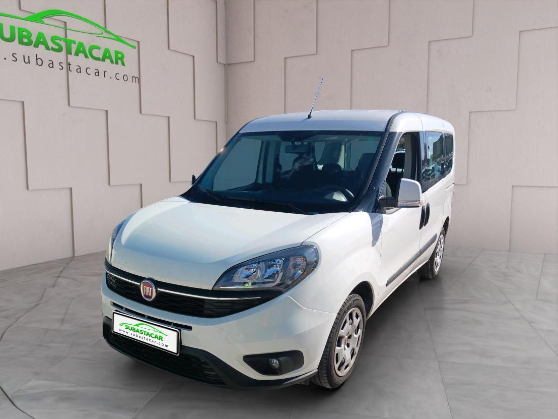 FIAT Dobló (Doblo Combi N1 SX 1.3 Mjet 70kW (95CV)) en Madrid