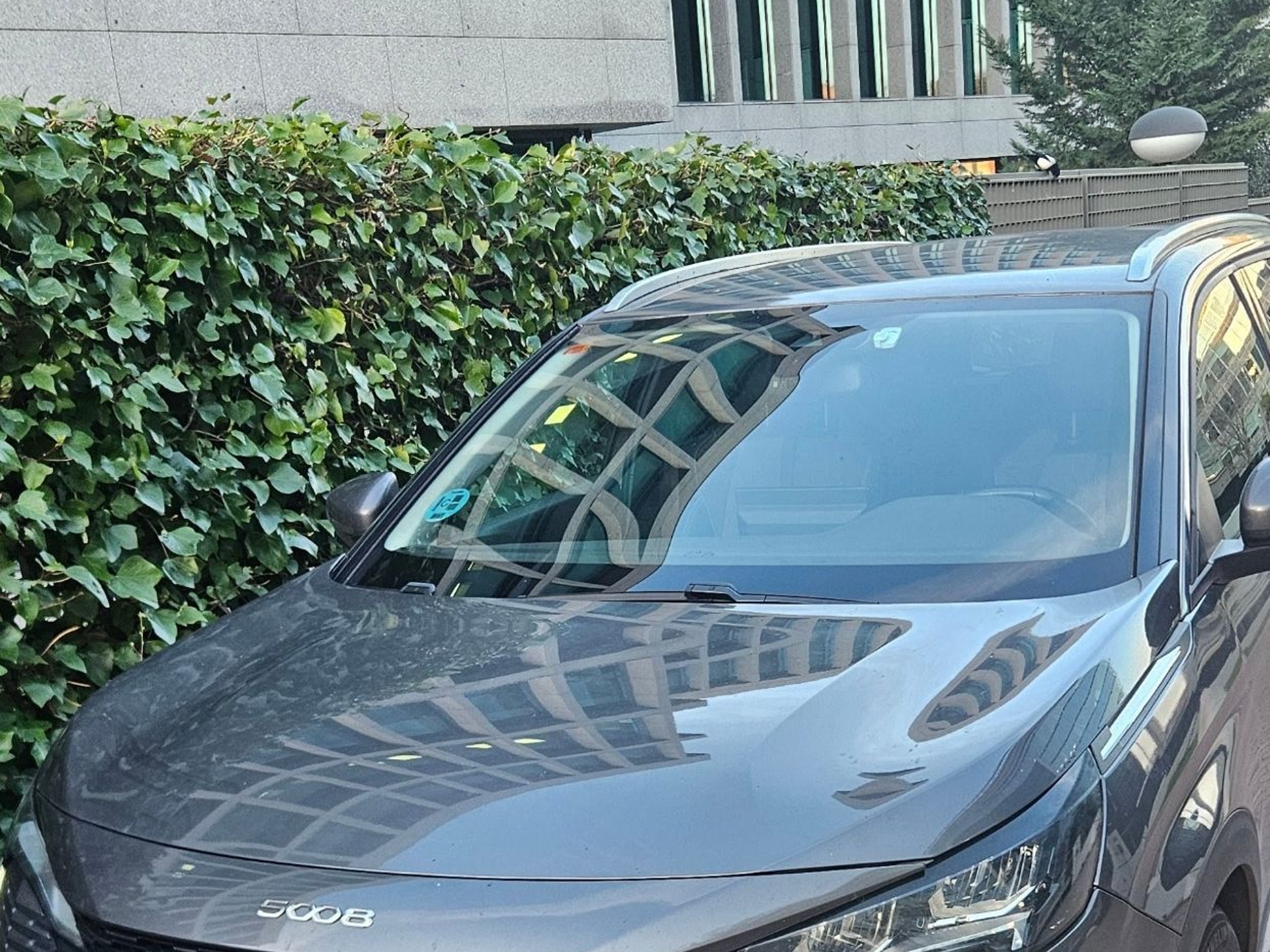 Imagen de PEUGEOT 5008