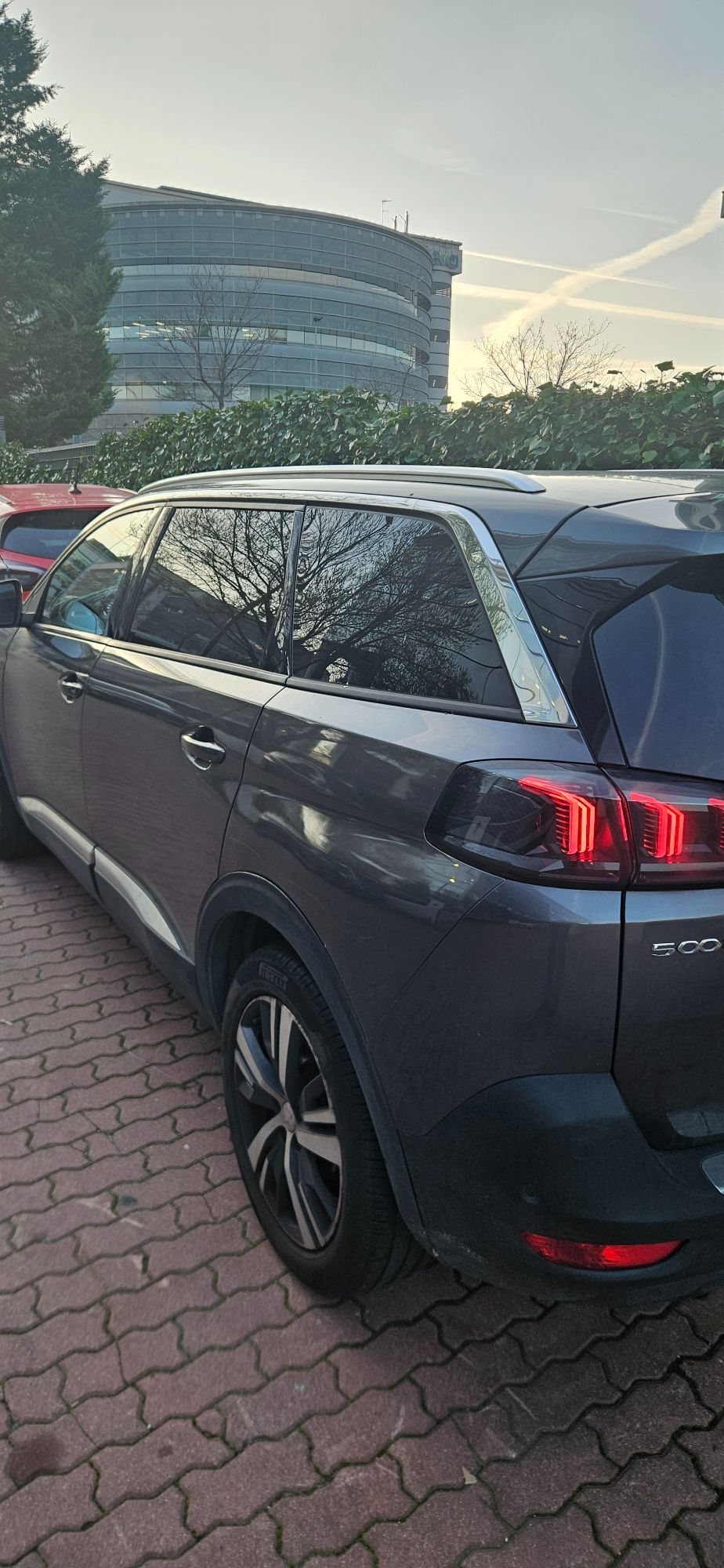 Foto del PEUGEOT 5008 1.5BlueHDi S&S Allure 130