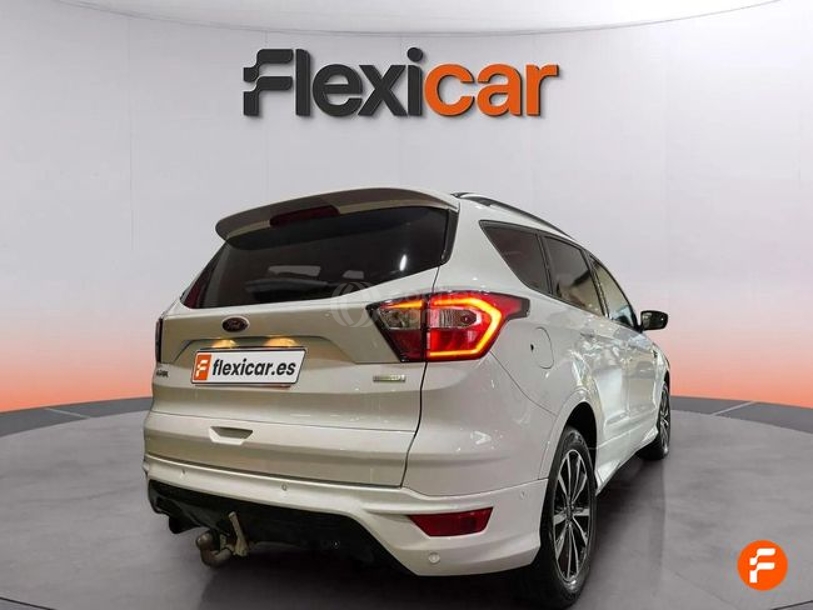 Foto del FORD Kuga 1.5 EcoB. S&S ST-Line 4x4 Aut. 180