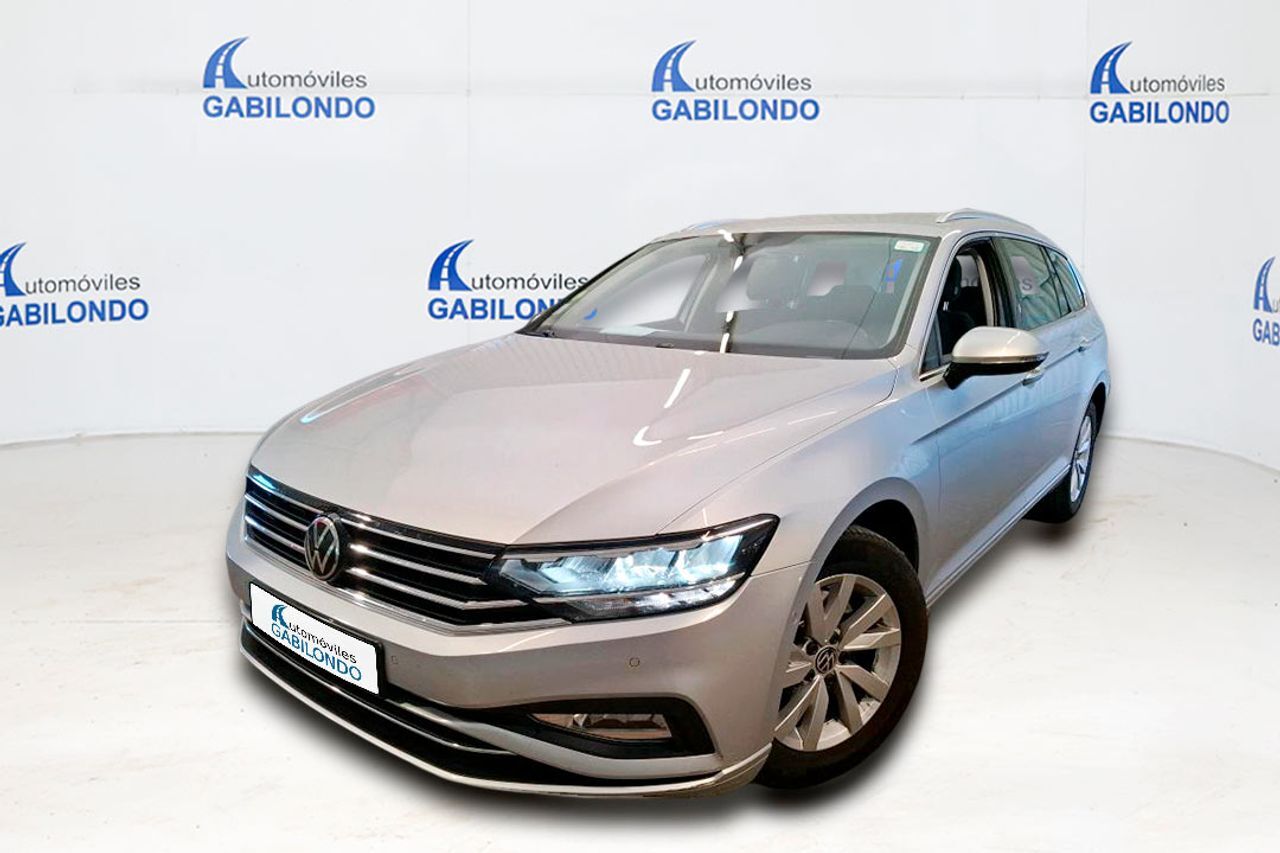 VOLKSWAGEN Passat (Variant 2.0 TDI 110kW (150CV)) en Valladolid
