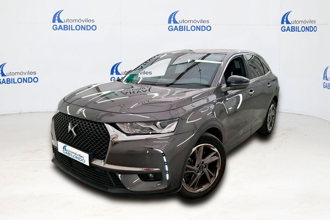 DS DS7 (1.6 E-Tense 225 GRAND CHIC Auto) en Valladolid