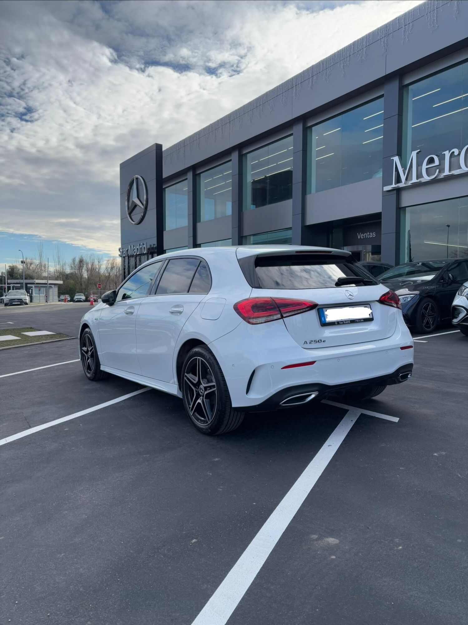 Foto del MERCEDES Clase A A 250e 8G-DCT