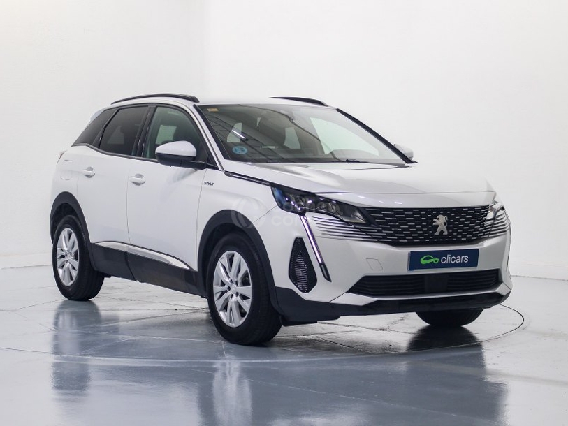 Foto del PEUGEOT 3008 1.2 S&S PureTech Style EAT8 130