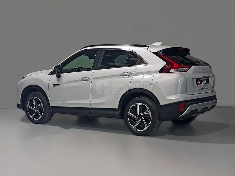 Foto del MITSUBISHI Eclipse Cross PHEV Kaiteki 4WD
