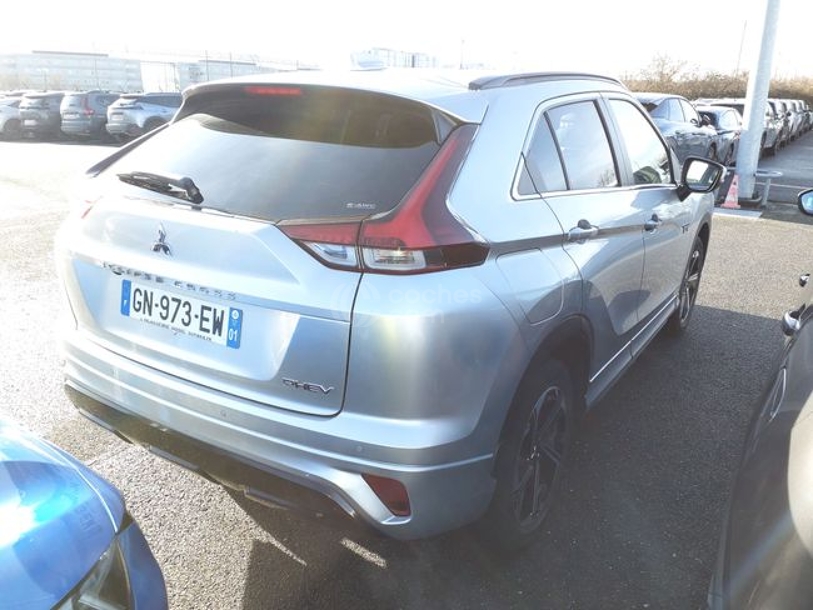 Foto del MITSUBISHI Eclipse Cross PHEV Kaiteki + 4WD