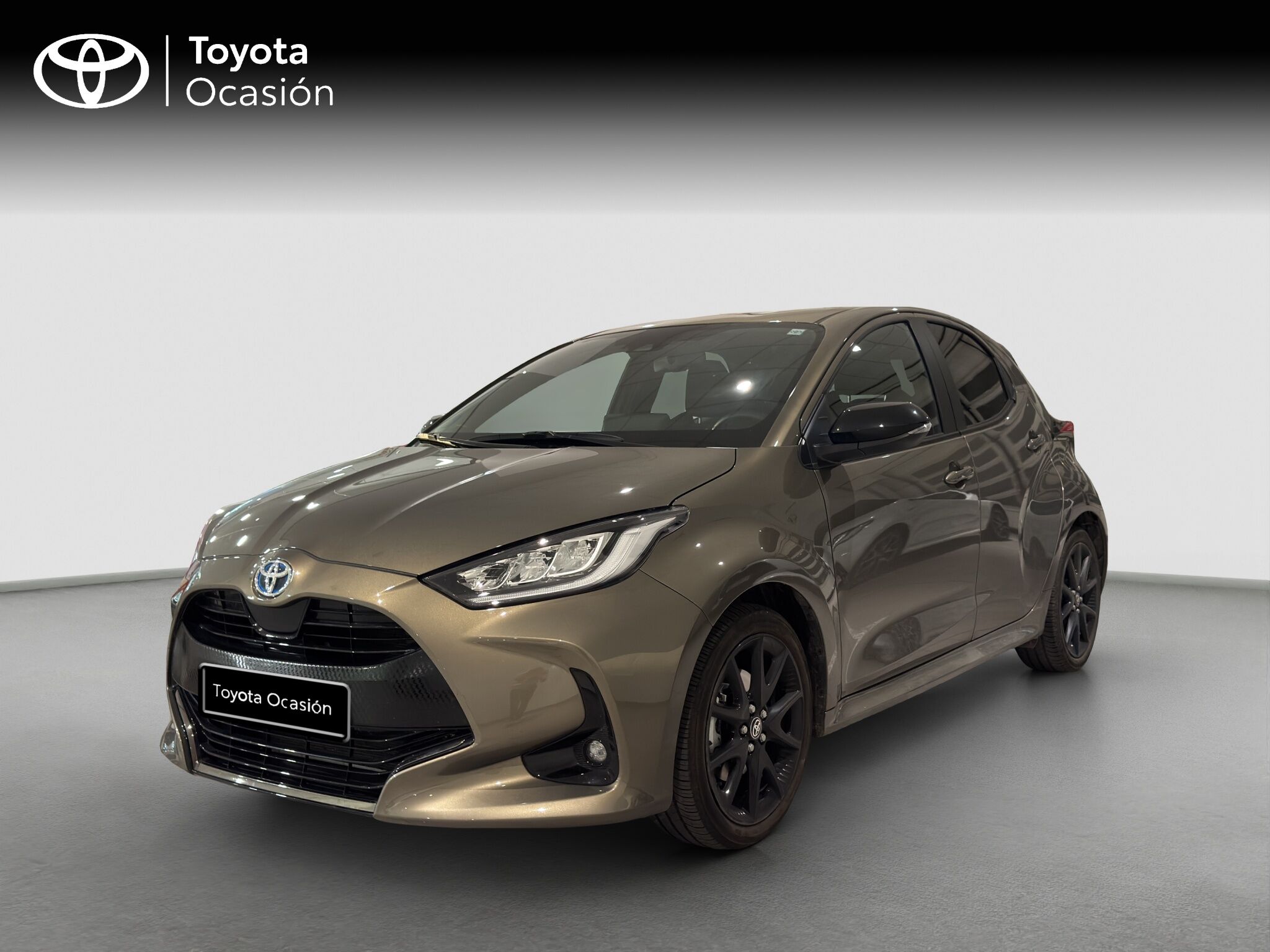 TOYOTA Yaris (1.5 VVT-I HYBRID STYLE 116 5P) en Barcelona