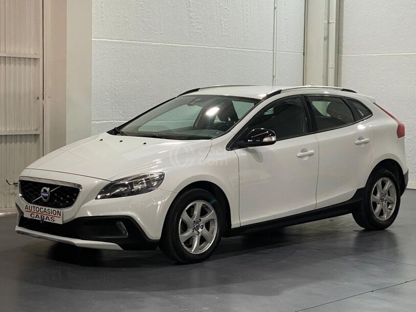 Foto del VOLVO V40 Cross Country D2 Momentum